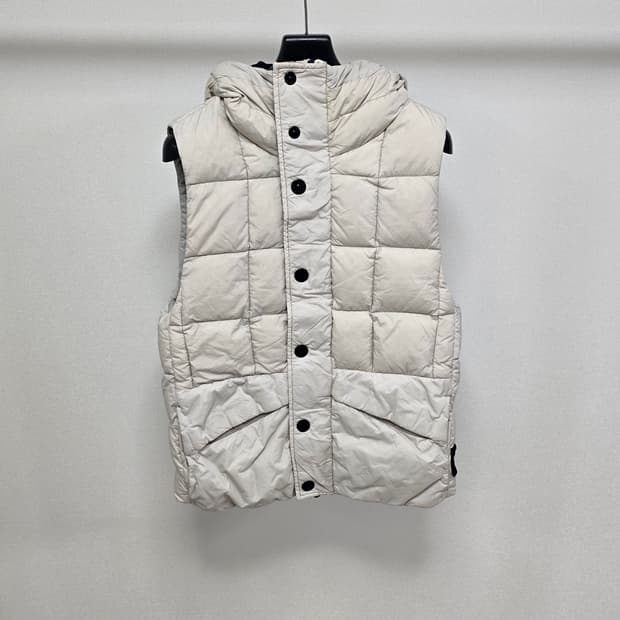 스톤아일랜드 조끼 패딩 s사이즈 90 95 판매