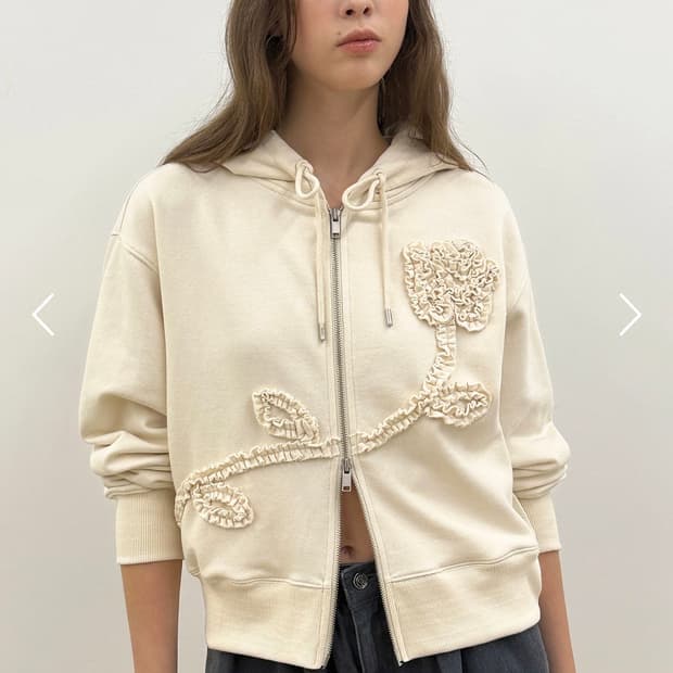 Sinoon 시눈 로즈 프릴 후드집업 버터