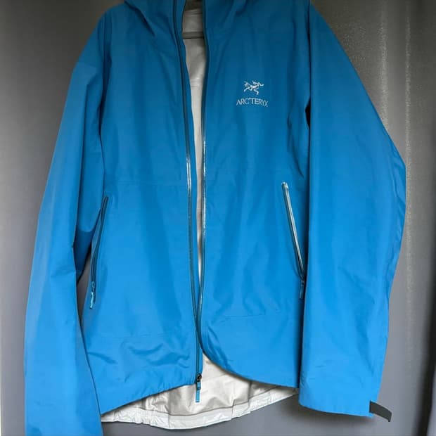 아크테릭스 제타 SL