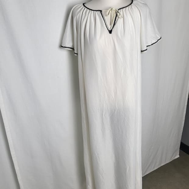 빈티지 화이트 맥시 드레스 발레코어 히메 모리걸 리즈리사 란제리코어