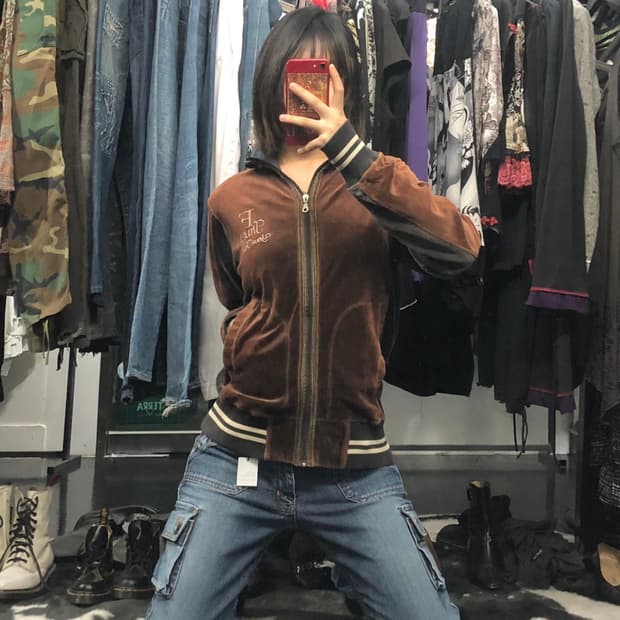 브라운 벨벳 배색 집업
