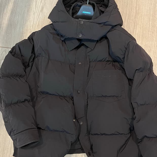 [50] 자크뮈스 라 두두느 블랙 패딩 파카