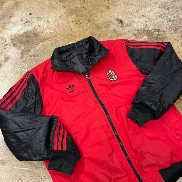 아디다스 검빨 ac밀란 양면 리버시블 패딩 105