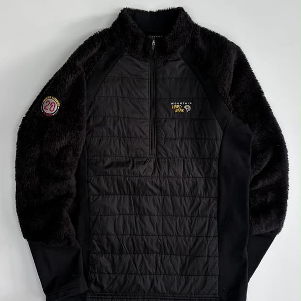 [L] 마운틴하드웨어 하이브리드 플리스 패디드 하프 집업