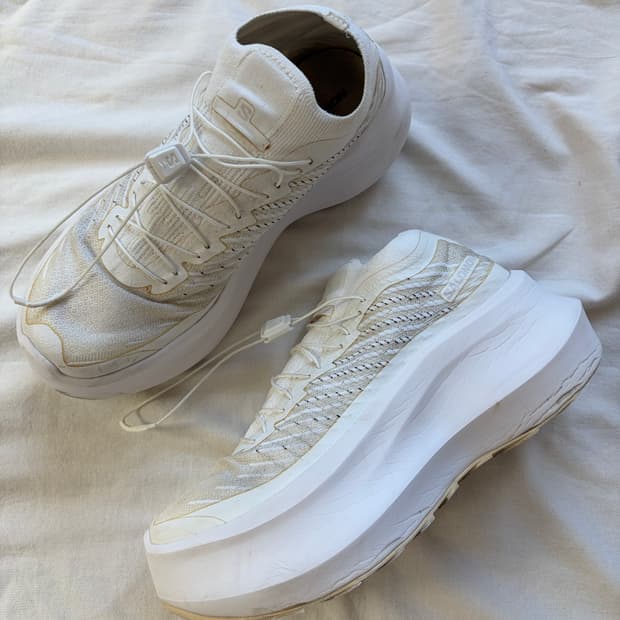 살로몬 x 꼼데가르송 옴므 펄사 플랫폼 화이트 CDG x SALOMON 
