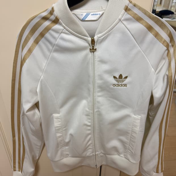 아디다스 화이트 골드져지