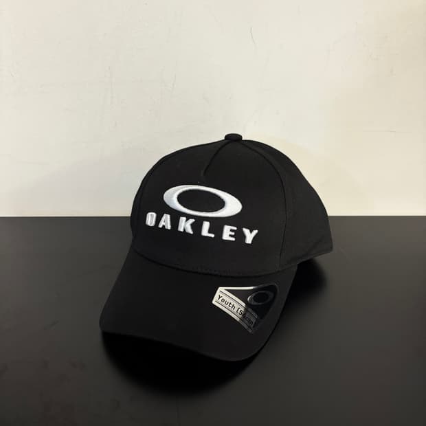 OAKLEY logo cap black 