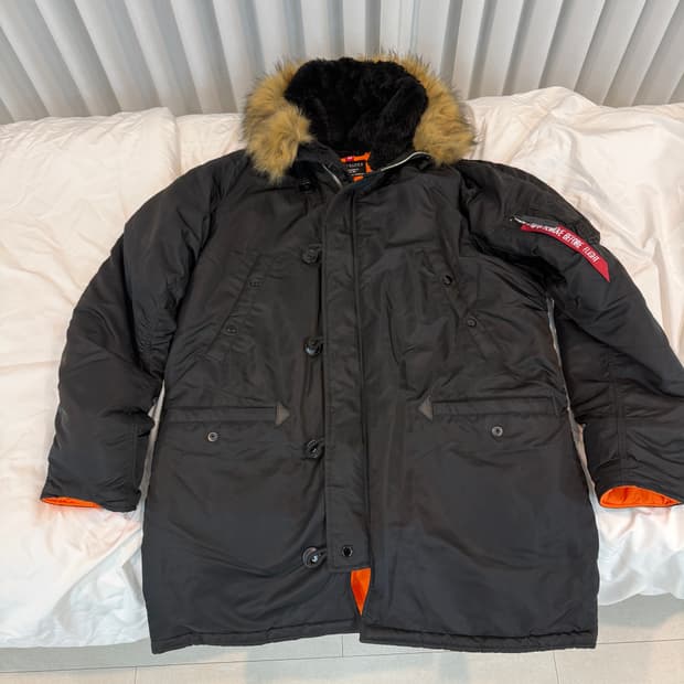 알파인더스트리 N-3B 슬림핏 파카 블랙 2XL 팝니다.