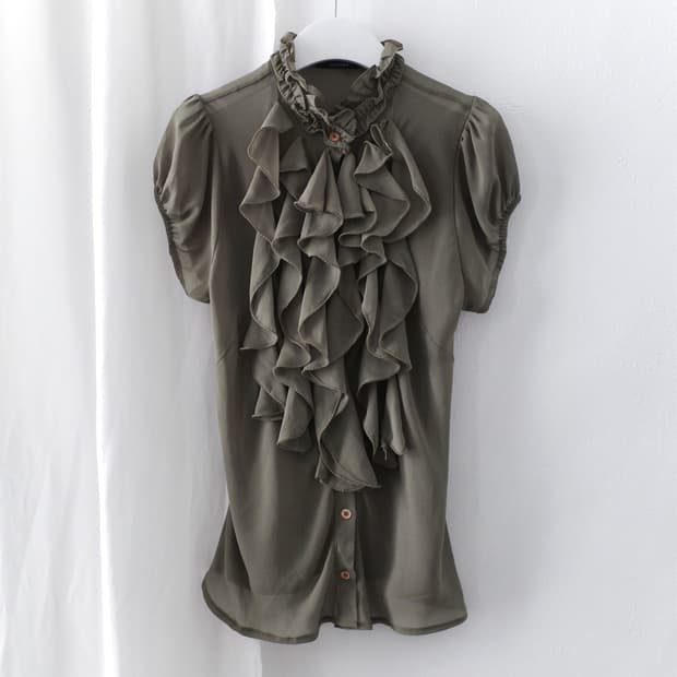 frill see-through half blouse