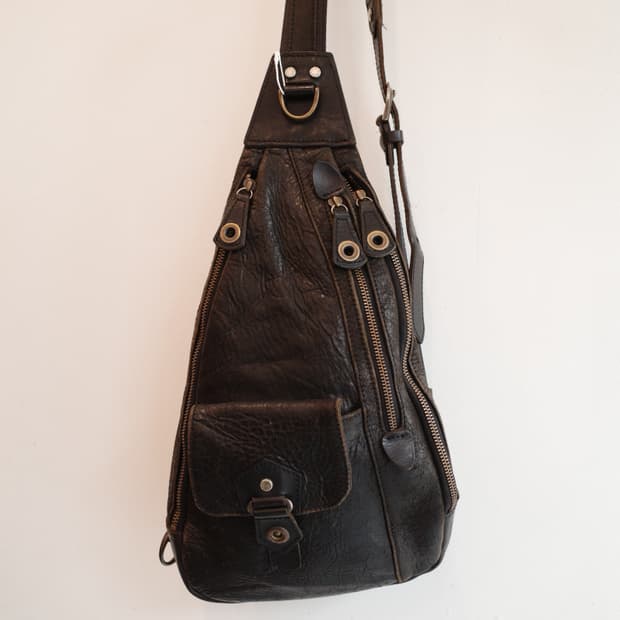 Japan brand 리얼레더 유틸리티 백