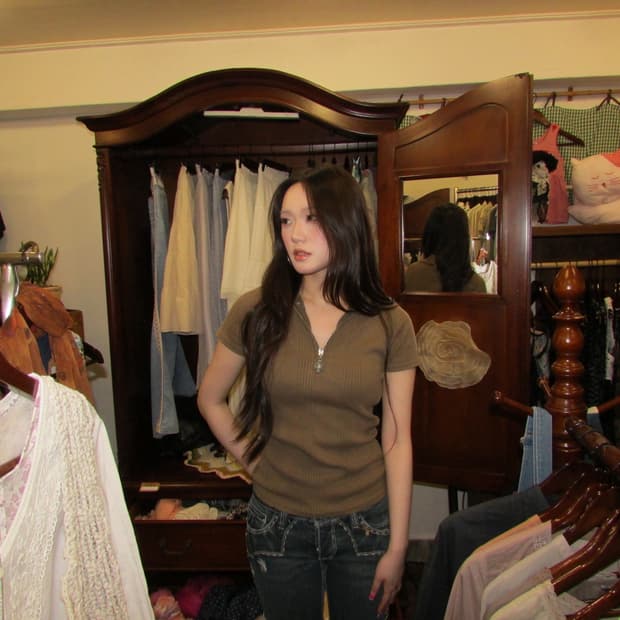 jpn vintage Half-Zip Short Sleeve Top