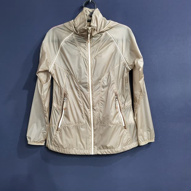 아이더 부드런 홀겹 기능성 자켓