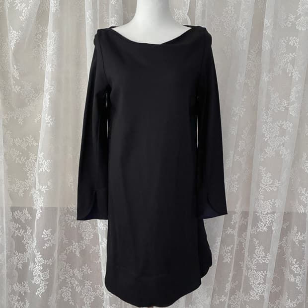 S) 코스 COS 보트넥 미디 원피스 블랙