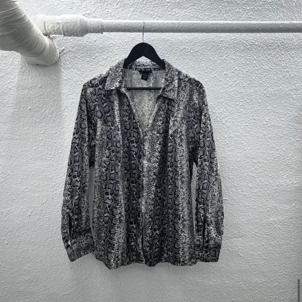 V-kei Python pattern shirts