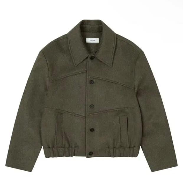 웨이비니스 울 크롭자켓 러스티 그린 2사이즈 구매합니다.