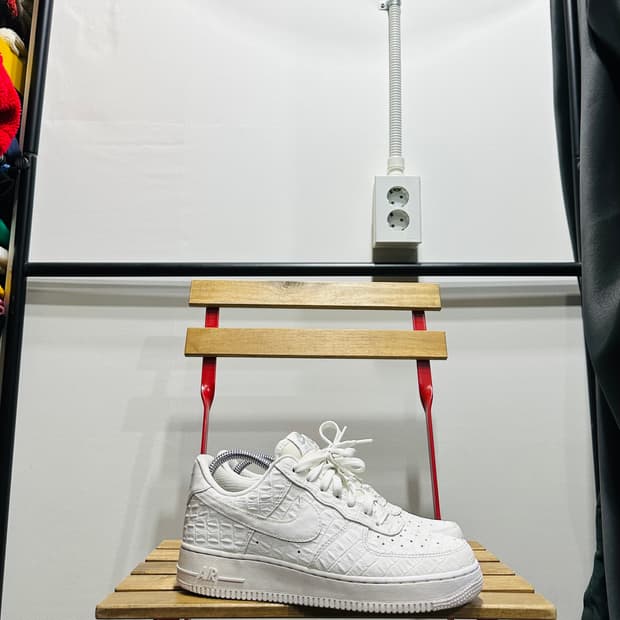 250) 나이키 운동화 남녀공용 신발 에어포스1 07 크로커다일 화이트