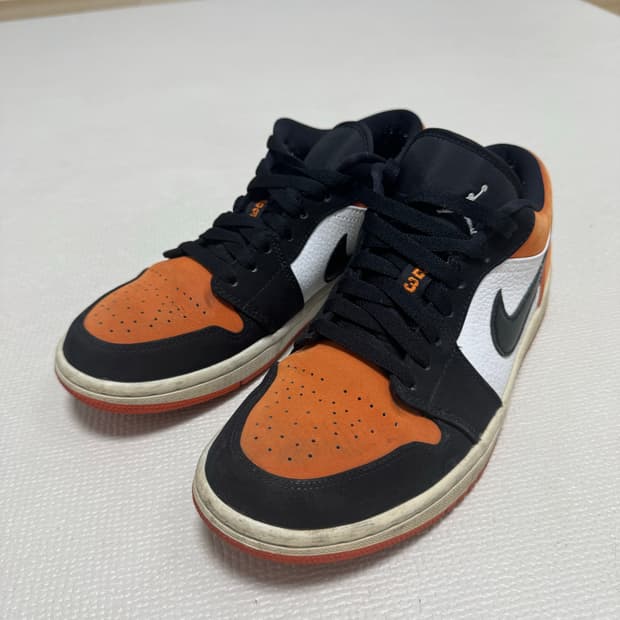 조던 1 로우 쉐터드 백보드