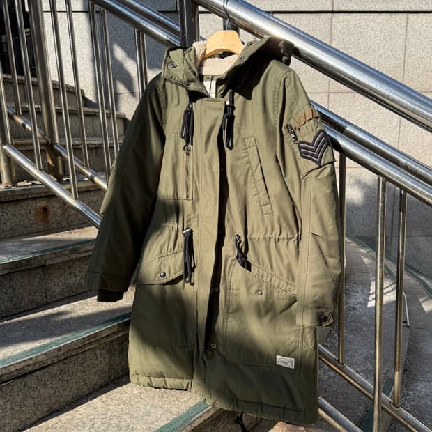 THU.I 피쉬테일 B146