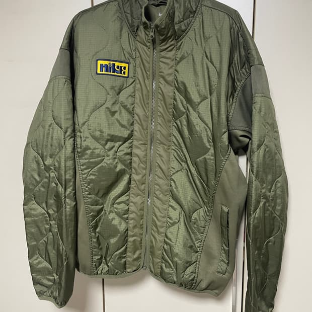 나이키 누빔 깔깔이 하드우드 라이너 스마일 퀄팅 자켓 M