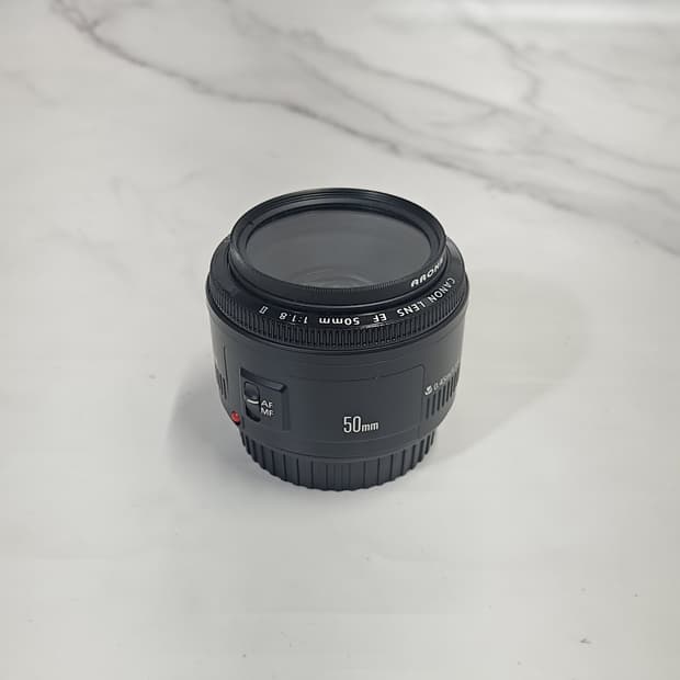상태 좋은! 캐논 EF 단렌즈 50mm 1.8 II 여친렌즈