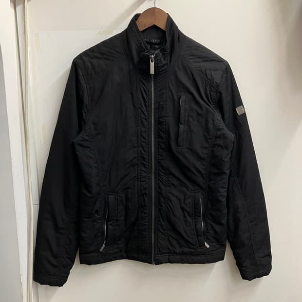 N138 ck 캘빈클라인 절개 자켓