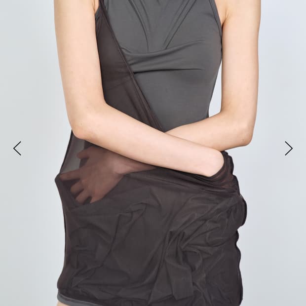 나체  MULTIWAY LAYERED MAXI DRESS CHARCOAL