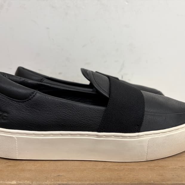 어그 여성 스니커즈 250