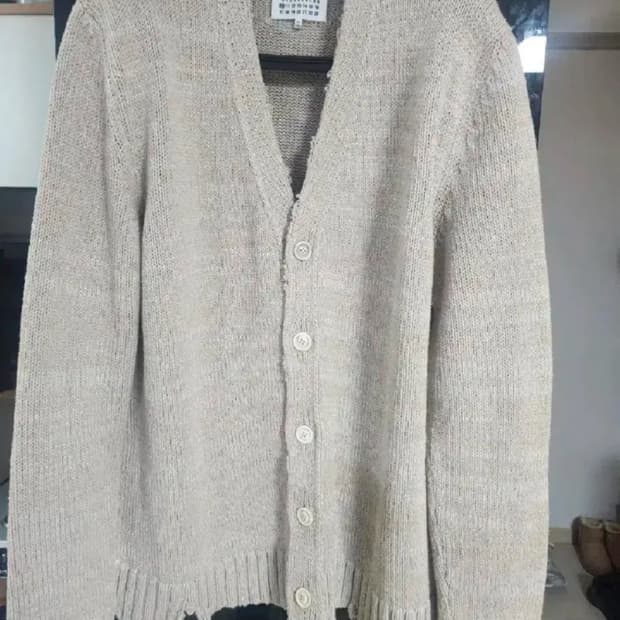 마르지엘라 디스트레스드 가디건