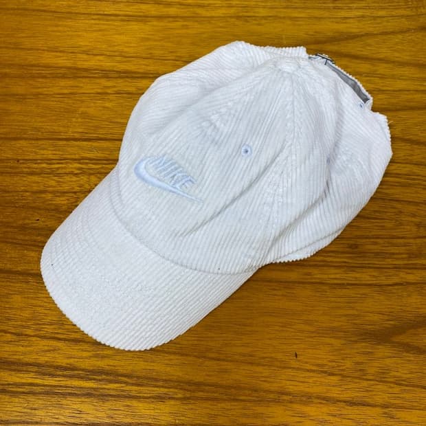 나이키 코듀로이 볼캡
