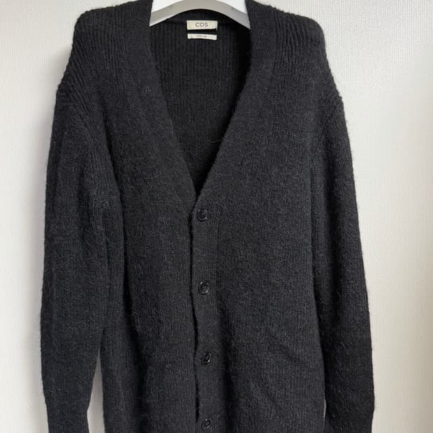 COS 가디건
