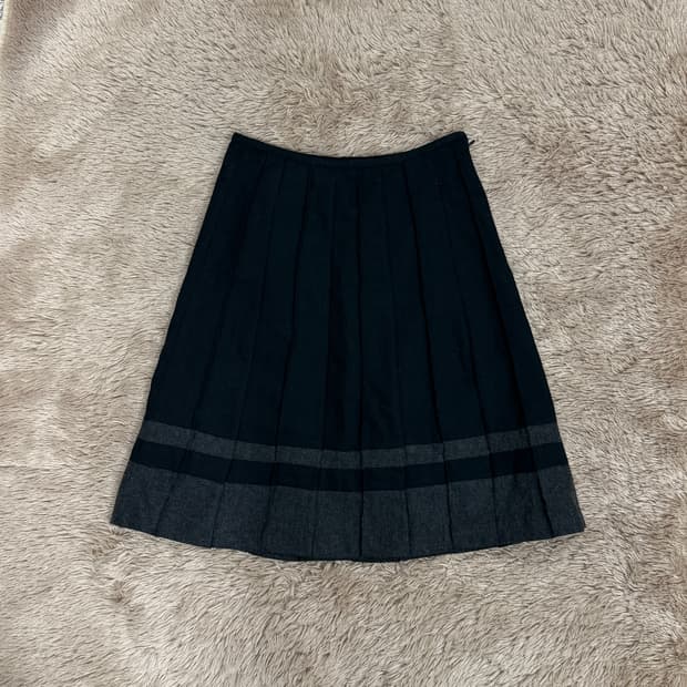 울 플리츠 스커트