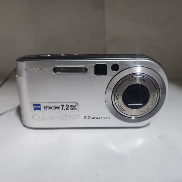 소니 dsc-p200 디지털 카메라