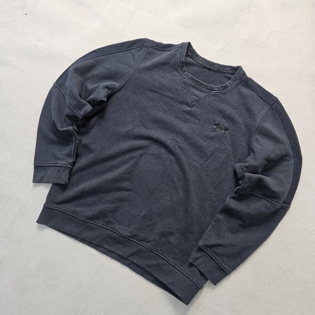 L 언더아머 스레드본 맨투맨 0327Y