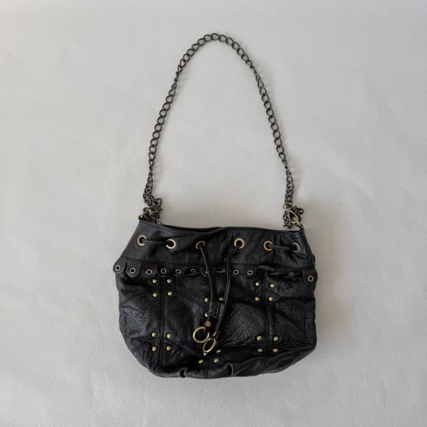 Pre owned 레더 체인 버킷백