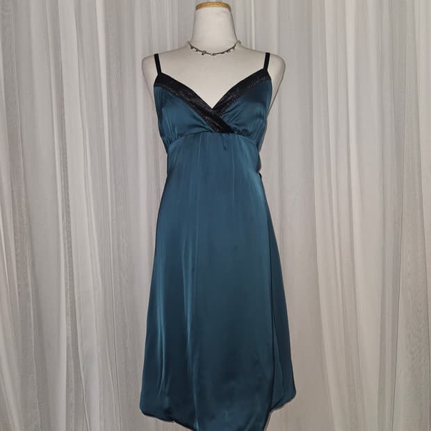 apres jour 에메랄드 그린 퍼프 드레스