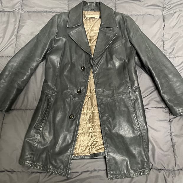 엠포리오 아르마니 가죽 코트 52