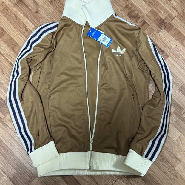 아디다스 아디컬러 헤리티지 70s 트랙탑 L사이즈 IB3427