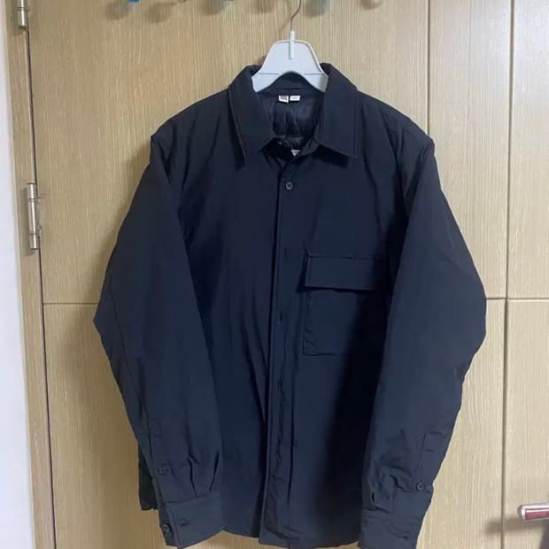 [UNIQLO] 유니클로U 블랙 패딩 셔츠 S사이즈