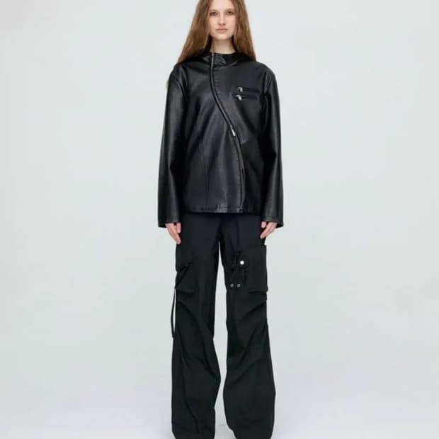 나체 스트랩 카고 팬츠