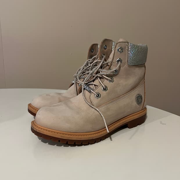 팀버랜드 6인치 워터프루프 베이비핑크 엔 실버