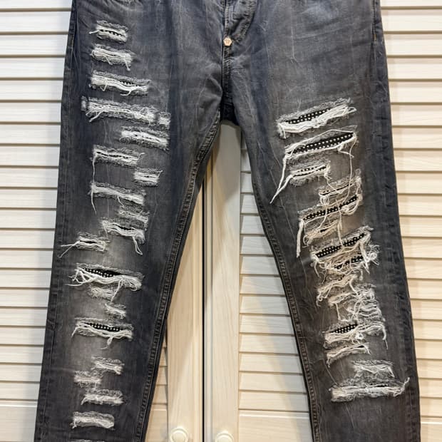 Phillip Plein 필립플레인 디스트로이드 스터드 장식 데님 진