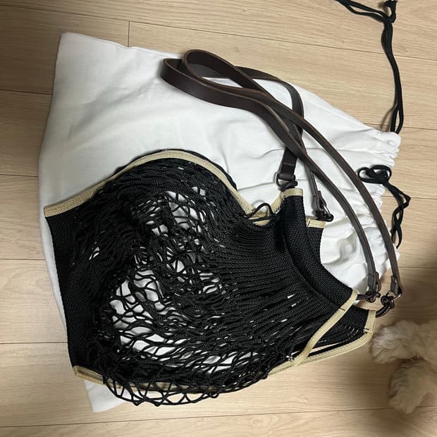 르메르 필트백 네트백 미디움 블랙