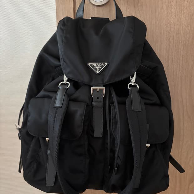 프라다 25FW 리나일론 백팩