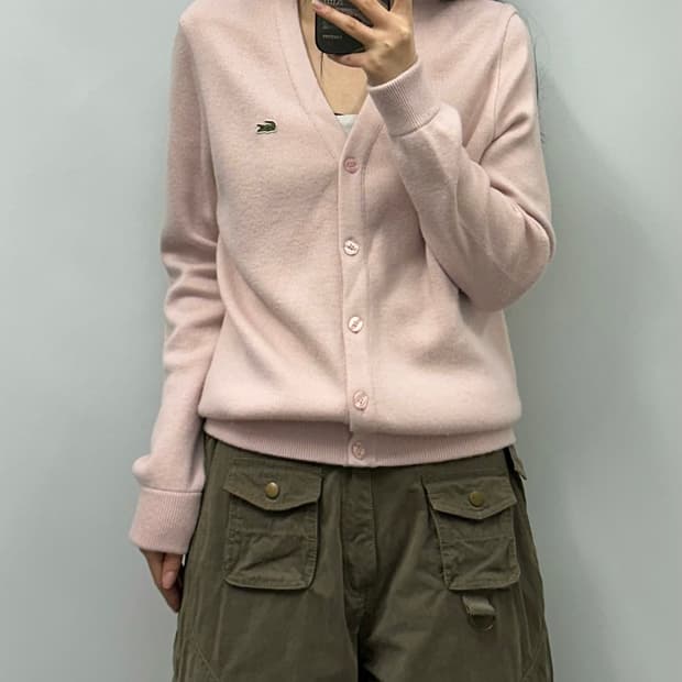 라코스테 딸기우유 니트 가디건
