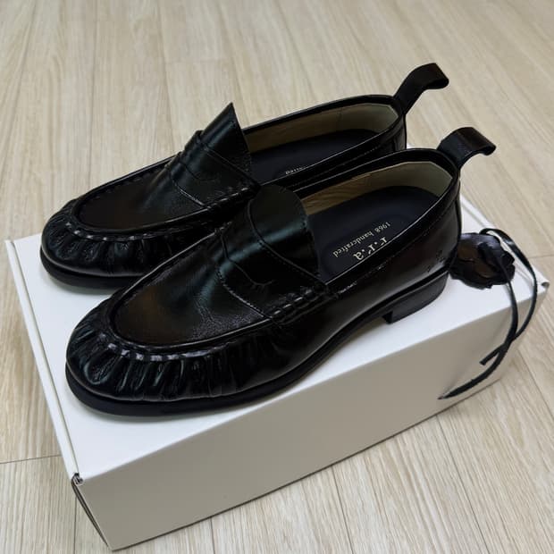 카하라 누보 3혼 클래식 블랙 로퍼 245