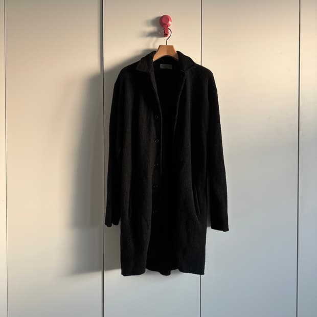 요지야마모토 뿌르옴므 알파카 코트