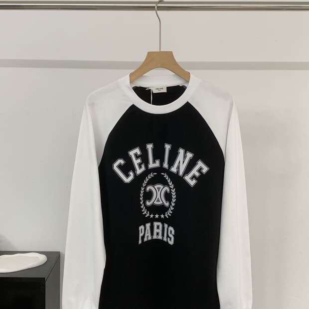 [셀린;느] 새상품 / 긴팔티 / M (약 여성 55 사이즈)