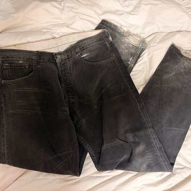 00’s Levis reprinted jeans