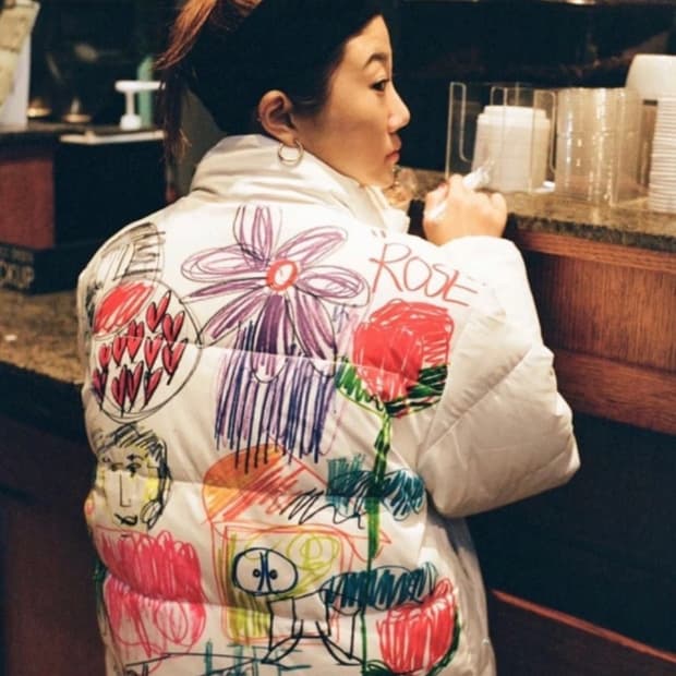 더 뮤지엄 비지터 마뗑킴 패딩