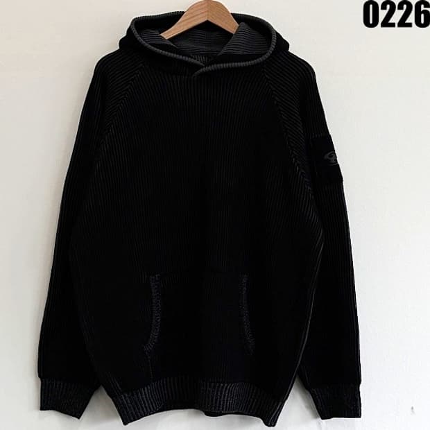 산산기어 23FW THIRD KIT 후드 니트 105 0226 